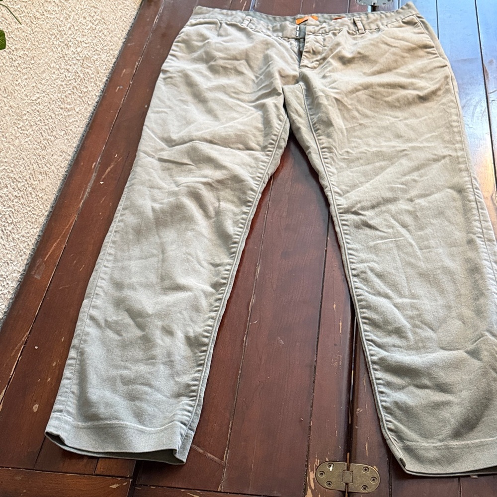 Joe Fresh Women's Light Gray Chinos